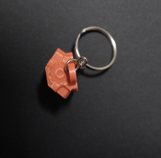 V8 keychain
